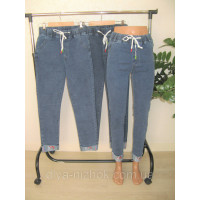 Джинси жіночі демісезонні на резинці  та зав'язками на поясі ,з заворотом  р.3-6XL Ластівка