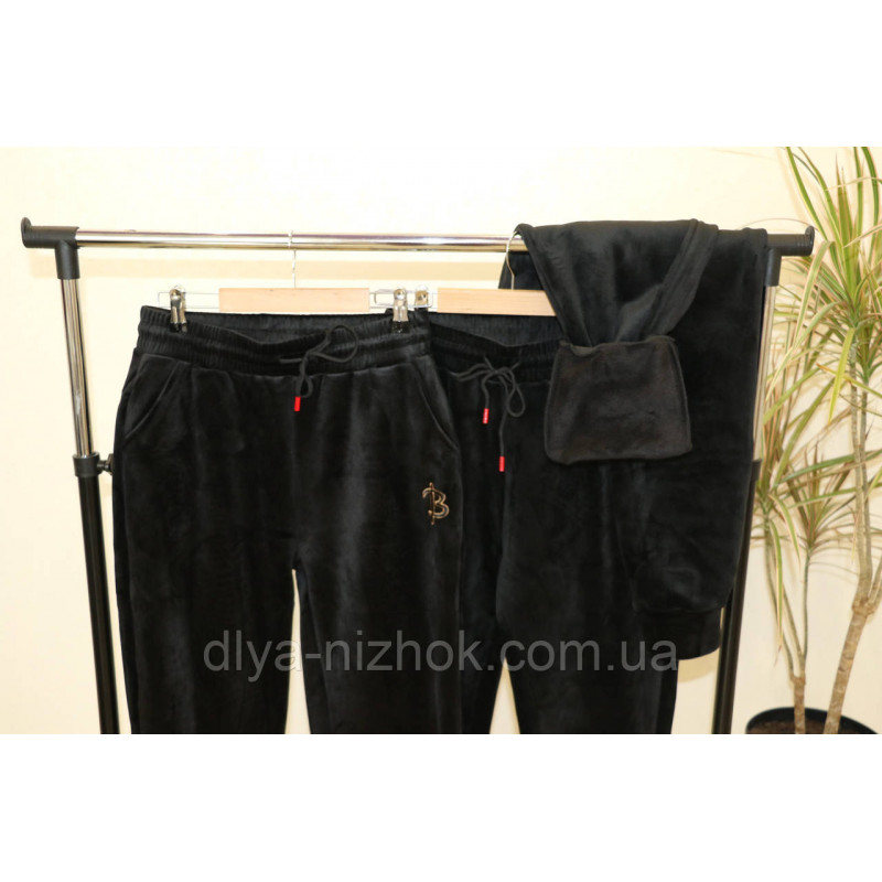 Купити Велюрові жіночі штани  на хутрі    р. 2XL-6XL Kenalin оптом